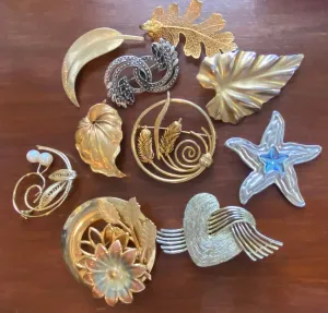 Lot of 10 Brooches Brooch Vintage to Now Gold Silver Leaf Heart Faux Pearl